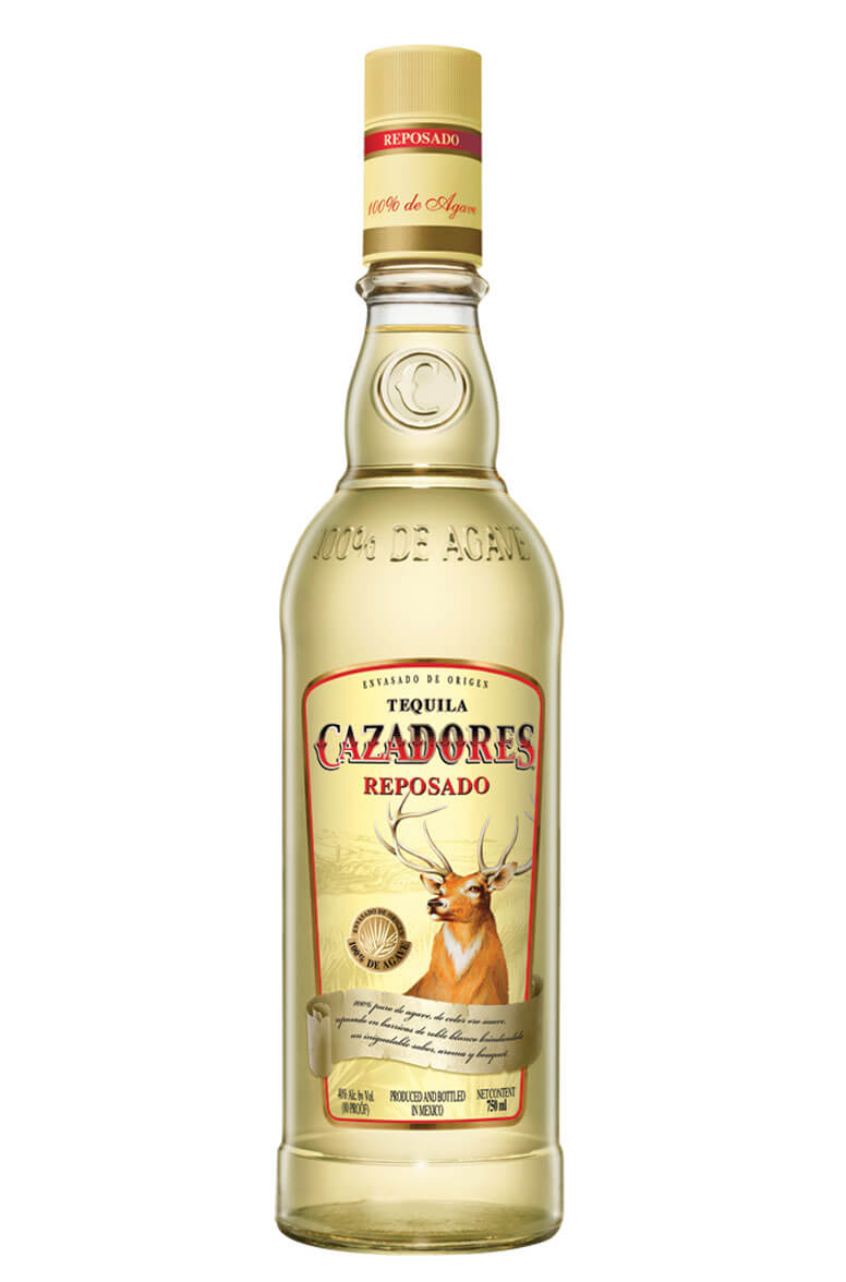 Виски Казадорес. Текила Казадорес фото. Cazadores логотип. Текила Корралехо Репосадо.